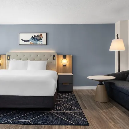 Crowne Plaza Hotel Virginia Beach-Norfolk By Ihg Exterior photo